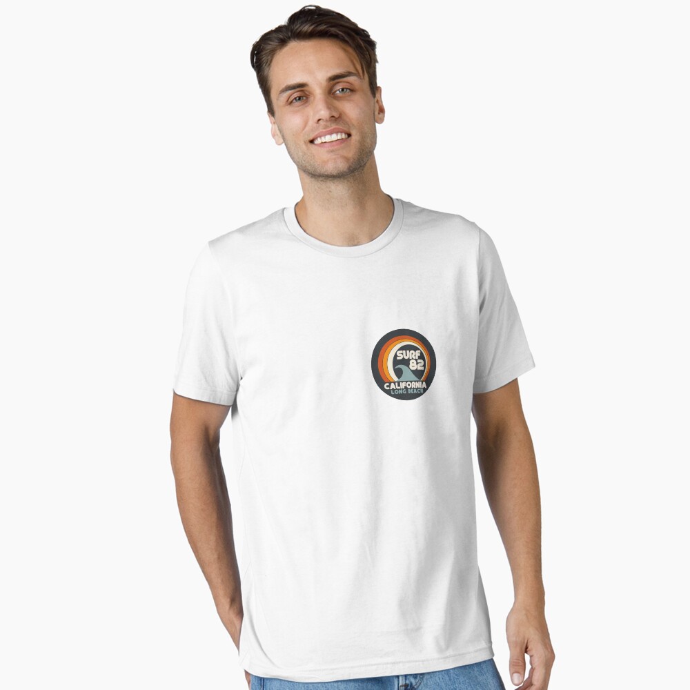 Aperçu de l'œuvre T-shirt essentiel créée et vendue par Surf-Store.