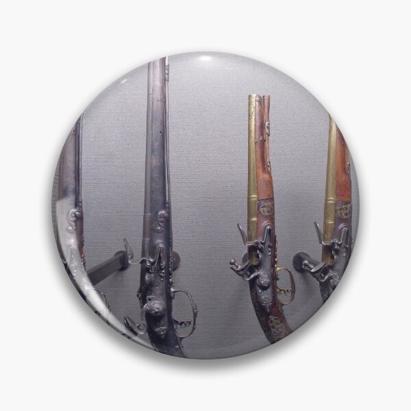 Item preview, Pistolas en el Museo Poldi Pezzoli, Milán designed and sold by Igor Pozdnyakov.