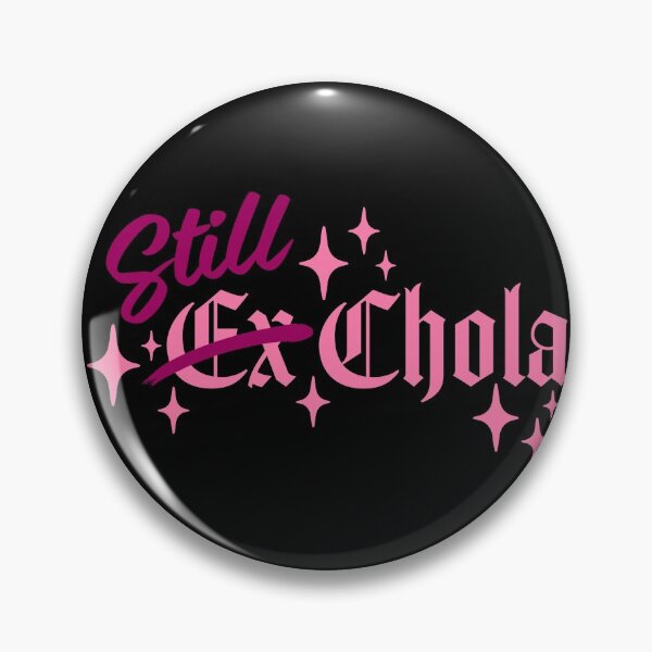Aperçu de l'œuvre Still Chola Old English Thug Stars créée et vendue par TheCraftyDrunkCo.