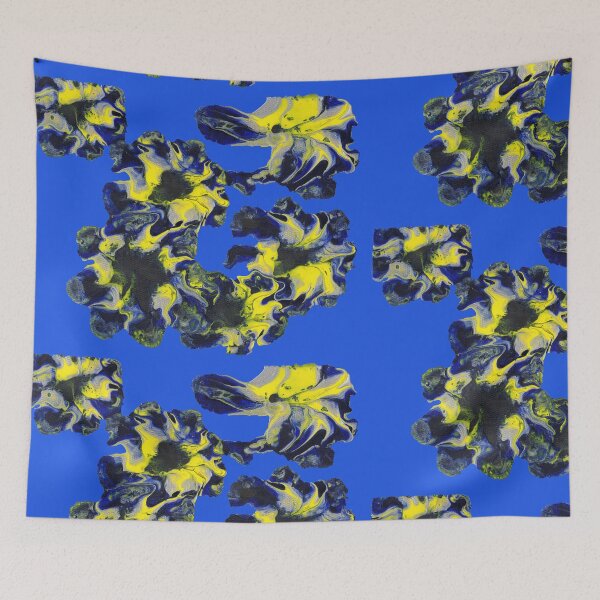 Aperçu de l'œuvre Night Time Bloom - Transparent créée et vendue par Terri Krause.