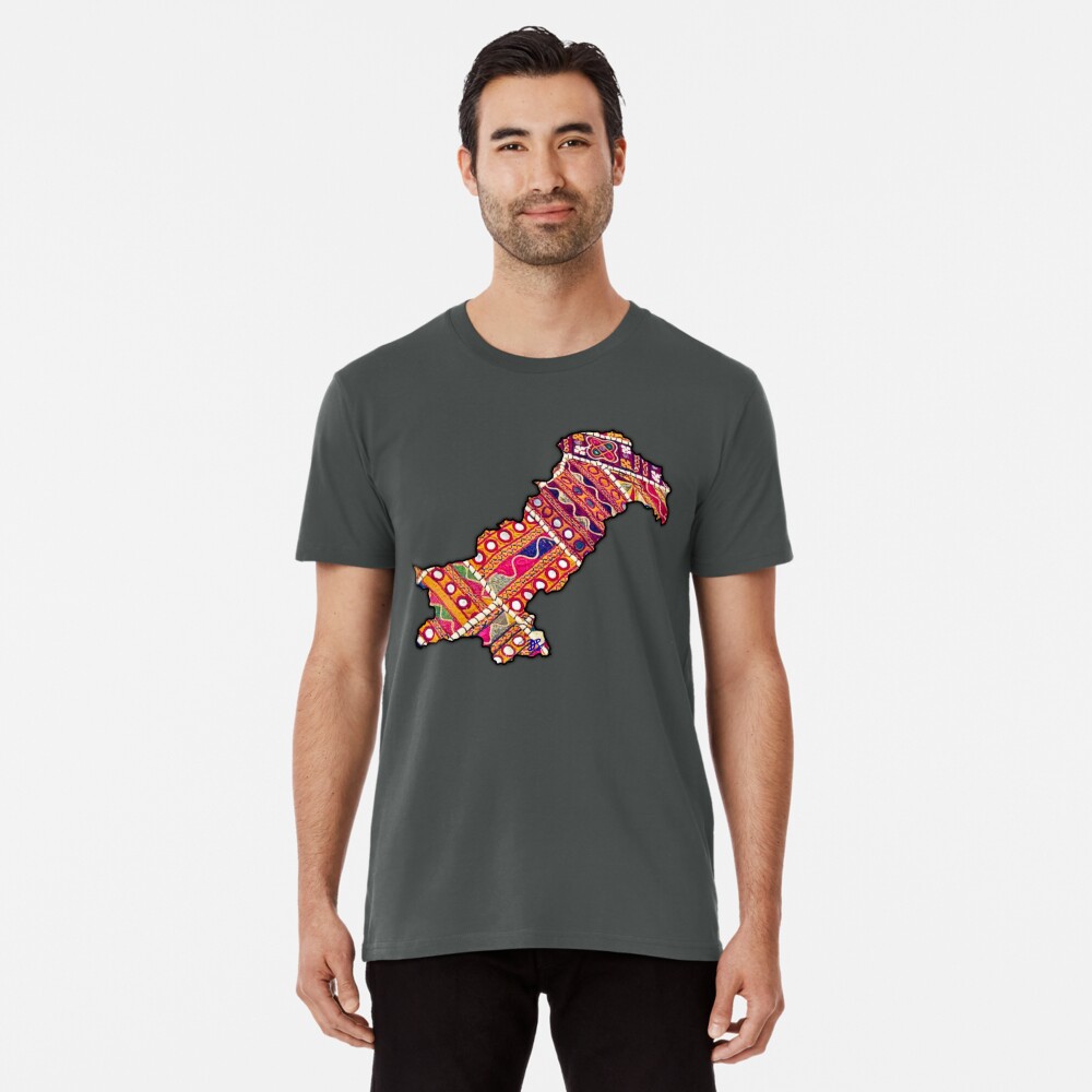 Aperçu de l'œuvre T-shirt premium créée et vendue par daniashoaib.