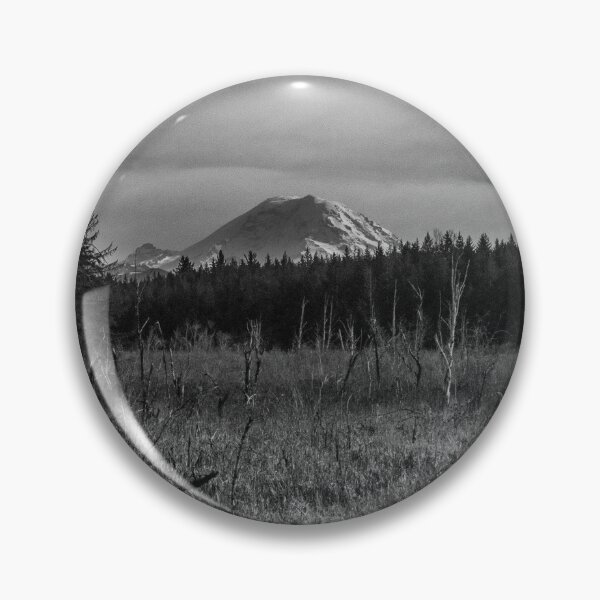 Artikelvorschau, Mt. Rainier entworfen und verkauft von BussStopStudios.