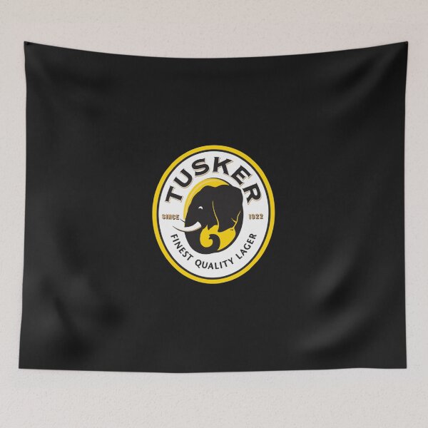 Aperçu de l'œuvre Tusker Lager Logo Merchandise Essential T-shirt créée et vendue par Aleksandershop.