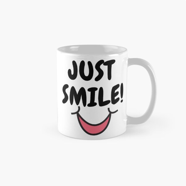 Item preview, Solo sonríe feliz sonrisa designed and sold by motivationaldaysss -.