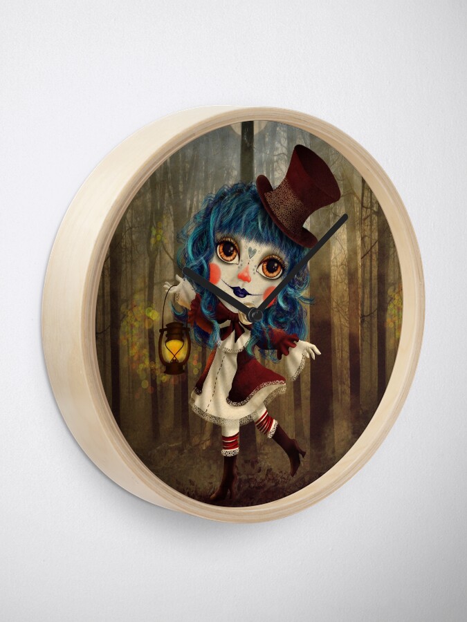 Alternate view of Into the woods with Poppy Clock