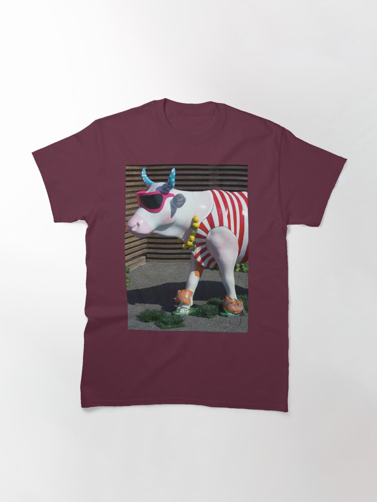Alternate view of Painted Cow on Holiday - at Floriade Classic T-Shirt
