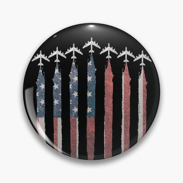 Artikelvorschau, B52 Stratofortress Bomber Airplane USA Flag B-52 4th Of July Gear entworfen und verkauft von DynamicDesign.