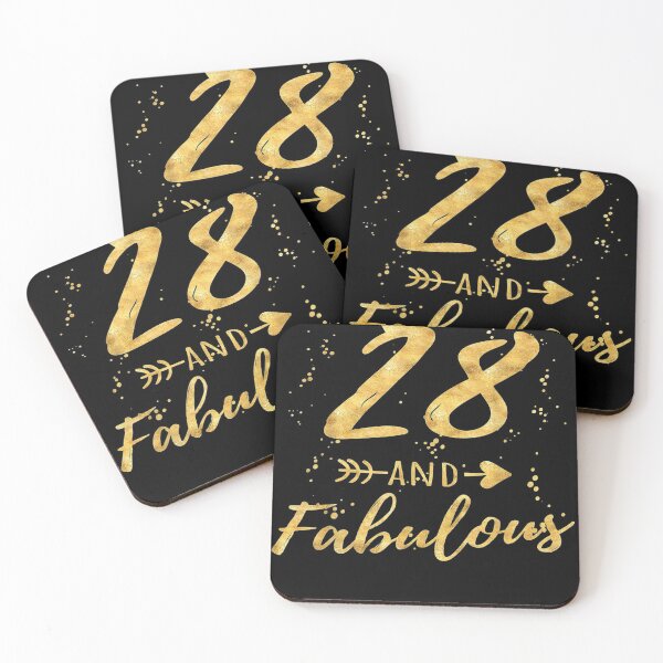 Aperçu de l'œuvre Cadeaux d'anniversaire pour femmes de 28 ans, 28 et fabuleux t-shirt de fête créée et vendue par ryanpensyp.
