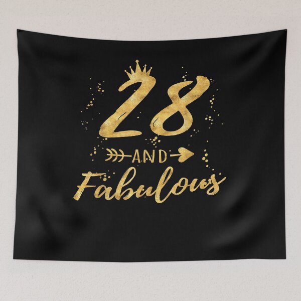 Aperçu de l'œuvre Cadeaux d'anniversaire pour femmes de 28 ans, 28 et fabuleux t-shirt de fête créée et vendue par ryanpensyp.