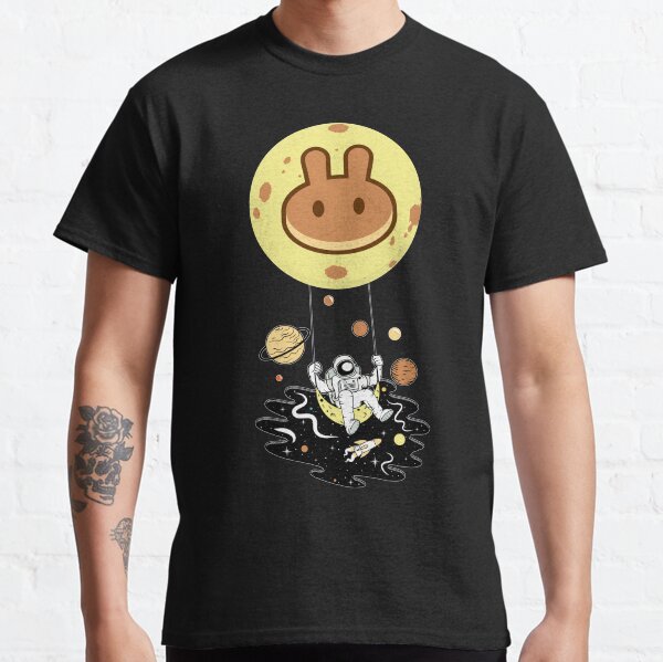 PancakeSwap to the Moon - this is a great gift for every PancakeSwap cryptocurrency investor Classic T-Shirt