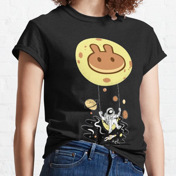 PancakeSwap to the Moon - this is a great gift for every PancakeSwap cryptocurrency investor Classic T-Shirt