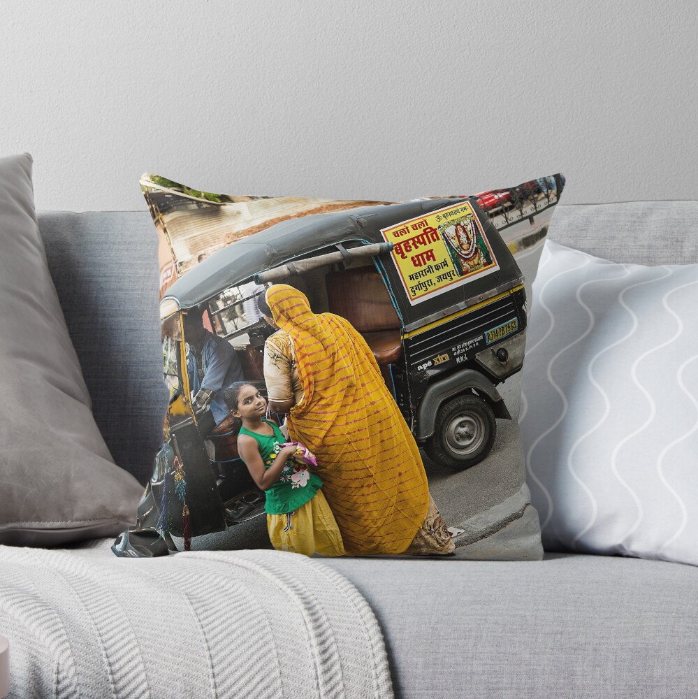 SL-WEEK 36 : Women Throw Pillow