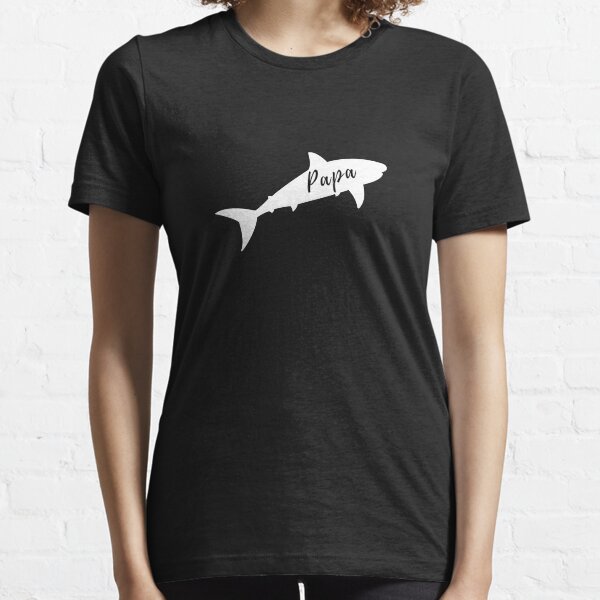 Dad Papa Father Shark - Cool And Funny Illustration For Shark Lovers Essential T-Shirt