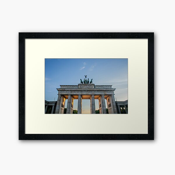 Artikel-Vorschau von Brandenburger Tor, designt und verkauft von Eduardo Vieira.