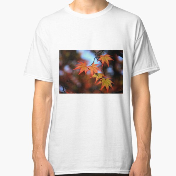 Leaf dance Classic T-Shirt