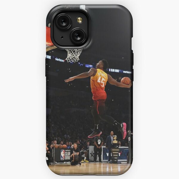 Download Donovan Mitchell Signature Dunk Wallpaper