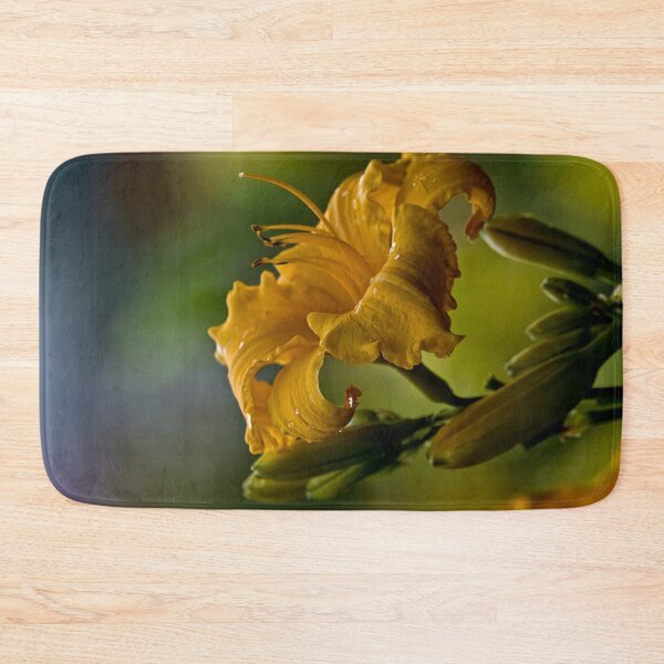 Item preview, Klondyke Stryke Daylily designed and sold by Michael Cummings.