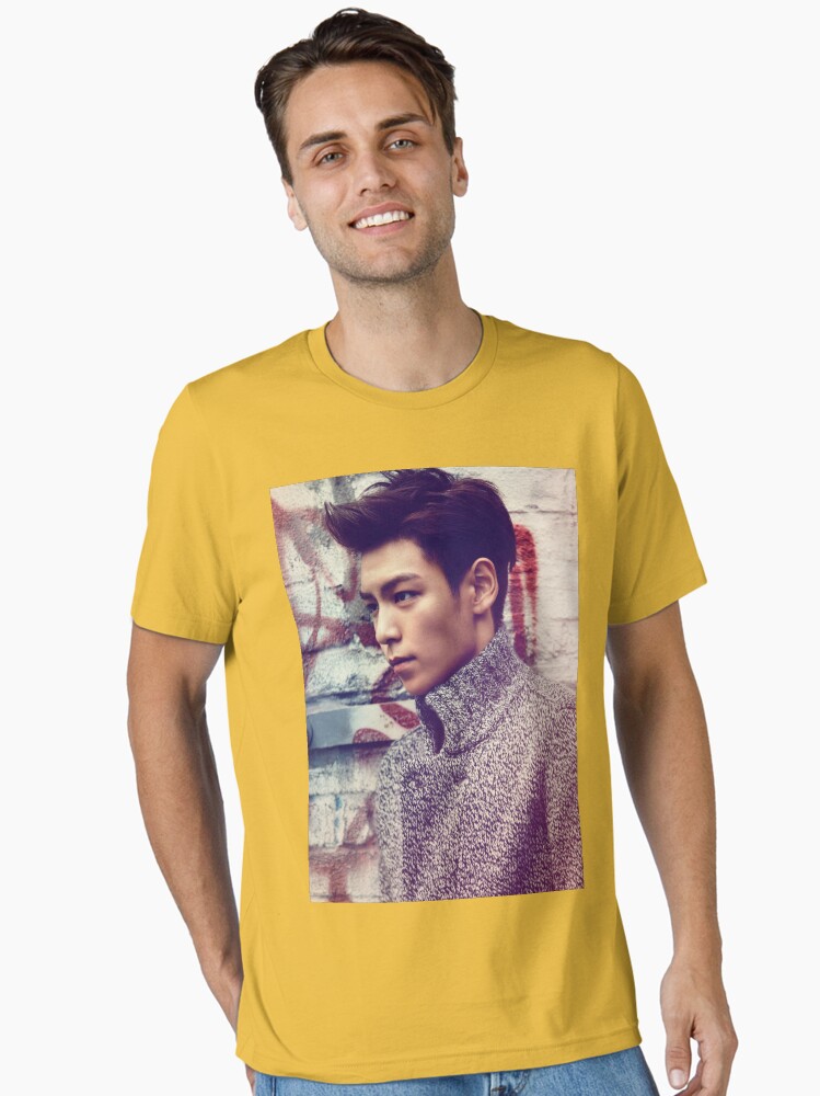 ssrco,essential_tee,mens_01,