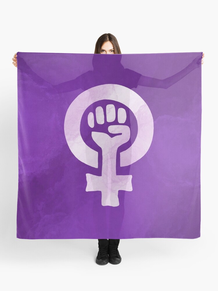 Pañuelo «Puño levantado feminista sobre fondo púrpura» de pugmom4 |  Redbubble
