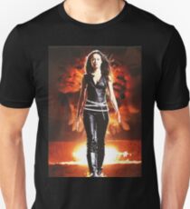 Sommer Glau - BADASS FRAUEN Slim Fit T-Shirt