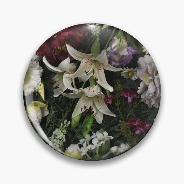 Artikelvorschau, Vintage Blumenkollektion entworfen und verkauft von Anna Khomulo.