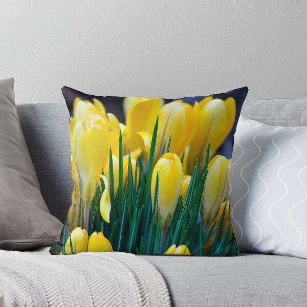 Aperçu de l'œuvre Crocus jaune créée et vendue par BonniePhantasm.