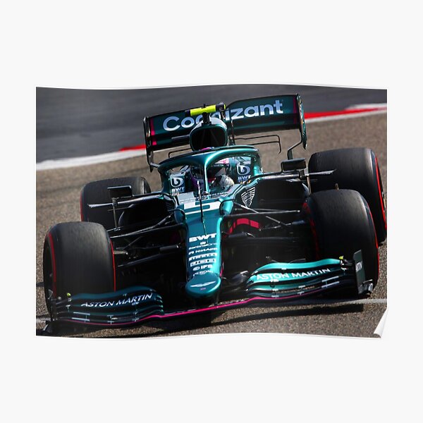 Sebastian Vettel fährt sein 2021 F1 Auto Poster