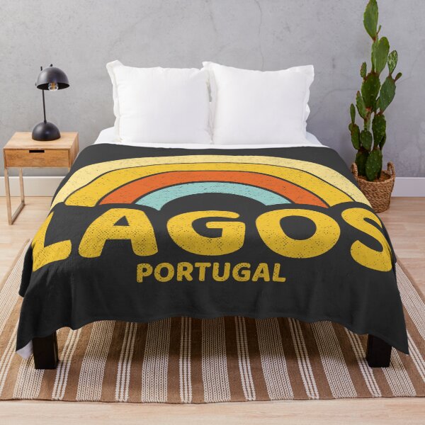 Aperçu de l'œuvre Retro Lagos Portugal créée et vendue par dk80.