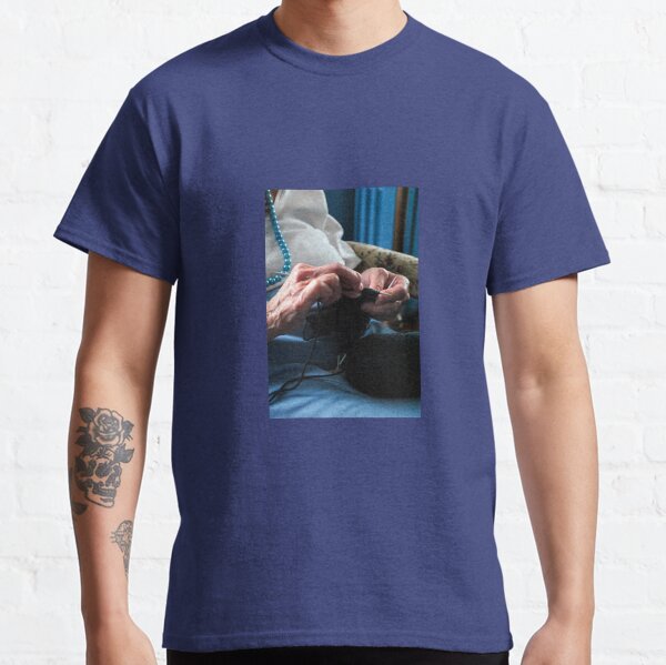 KNITTING Classic T-Shirt