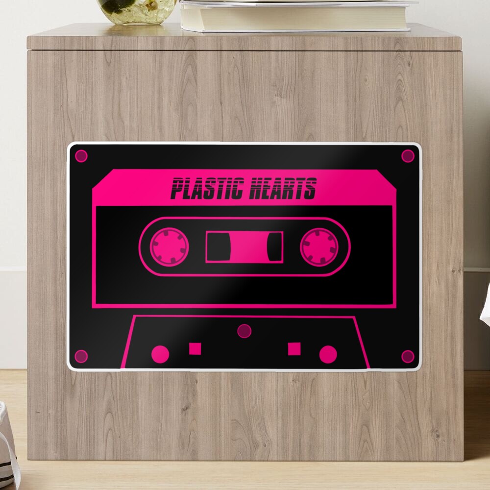 Miley Cyrus Plastic Hearts / Audio Cassette 