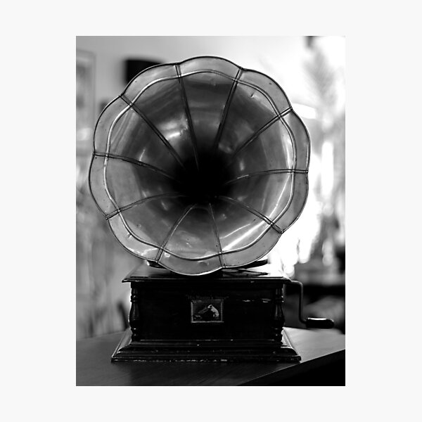 Item preview, Gramófono designed and sold by UzStore.
