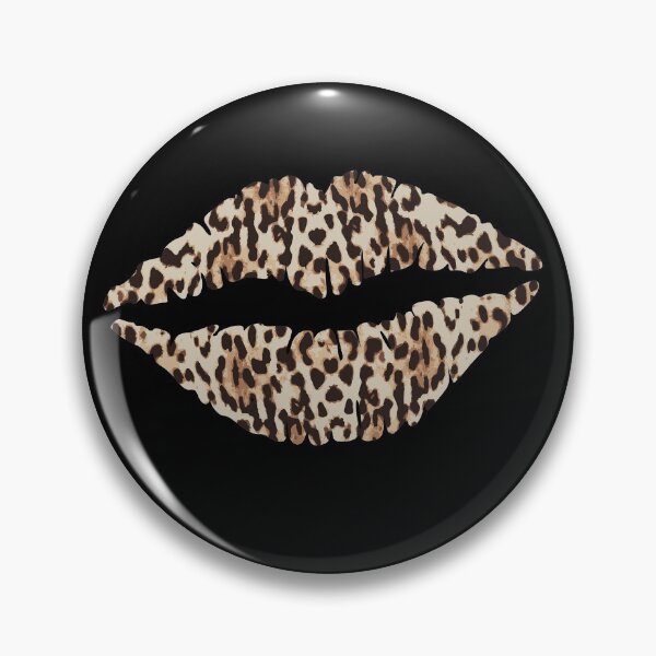 Artikelvorschau, Leopard Printed Kiss entworfen und verkauft von EverythingKawai.