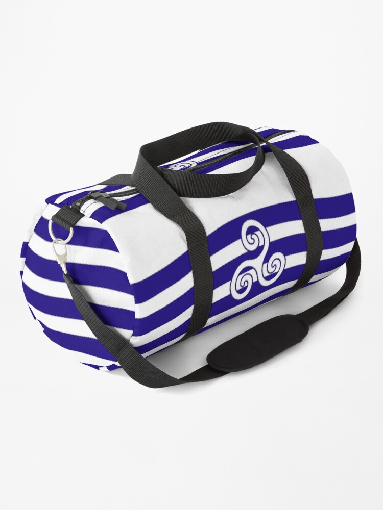 Aperçu 1 sur 3. Sac de sport avec l'œuvre triskel créée et vendue par grafikestelle.