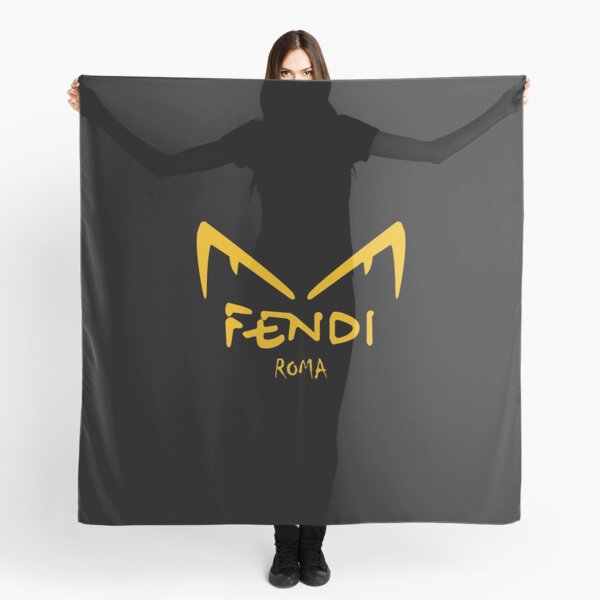 Fendi Roma Logo T-shirt Scarf