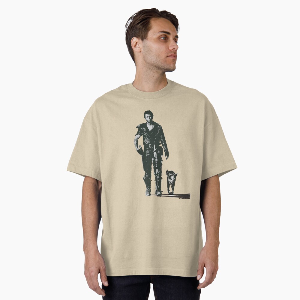 Aperçu de l'œuvre T-shirt oversize créée et vendue par DanJohnDesign.