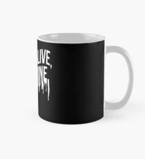 Taza clásica Texto de goteo en blanco (negro)