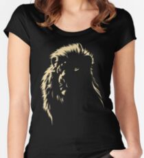 Lion Women's Fitted Scoop T-Shirt