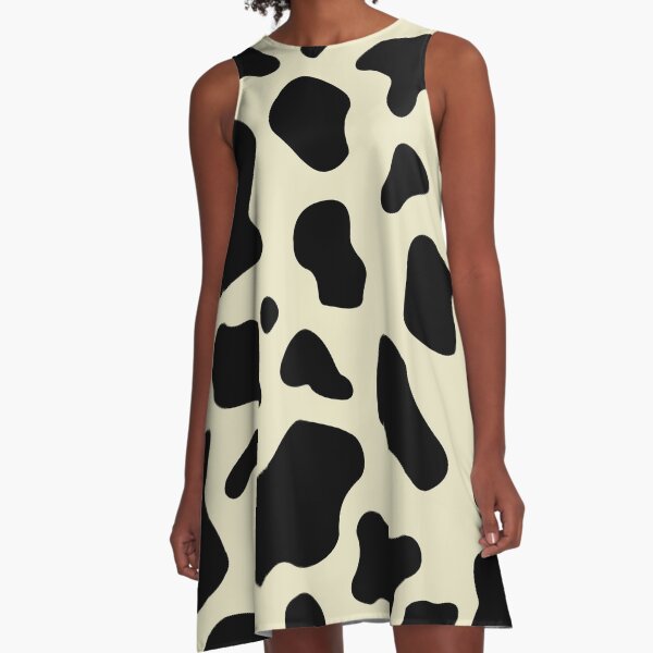 Vista previa del artículo con la obra «Estampado de vaca en blanco y negro, mooo», diseñado y vendido por BloomingGood.