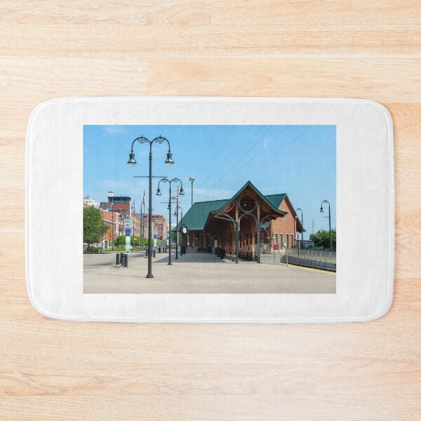 Artikelvorschau, Bus- und Bahnhof am Flussufer, Nashville, Tennessee. entworfen und verkauft von FER737NG.