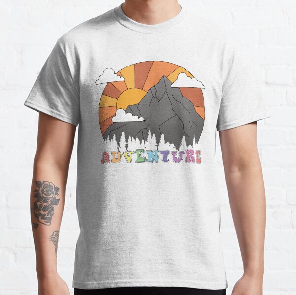 Retro Mountain Sunset Adventure Classic T-Shirt
