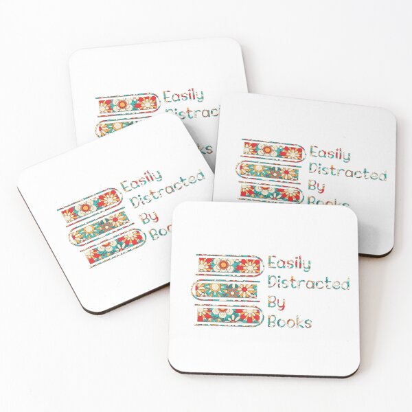 Item preview, fácilmente distraído por los libros camiseta designed and sold by Skama87.