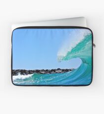 pitching lip at wedge Laptop Sleeve