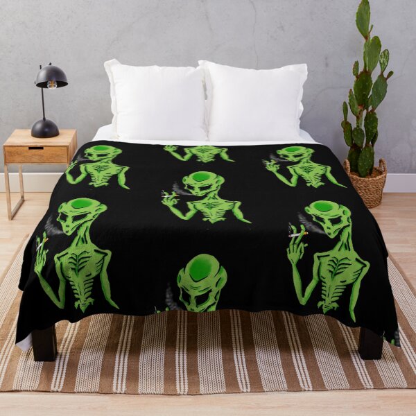 Item preview, Smoking Alien designed and sold by YugiHomo.