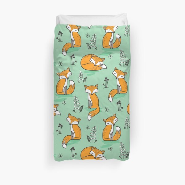 Dreamy Fox in Green Duvet Cover