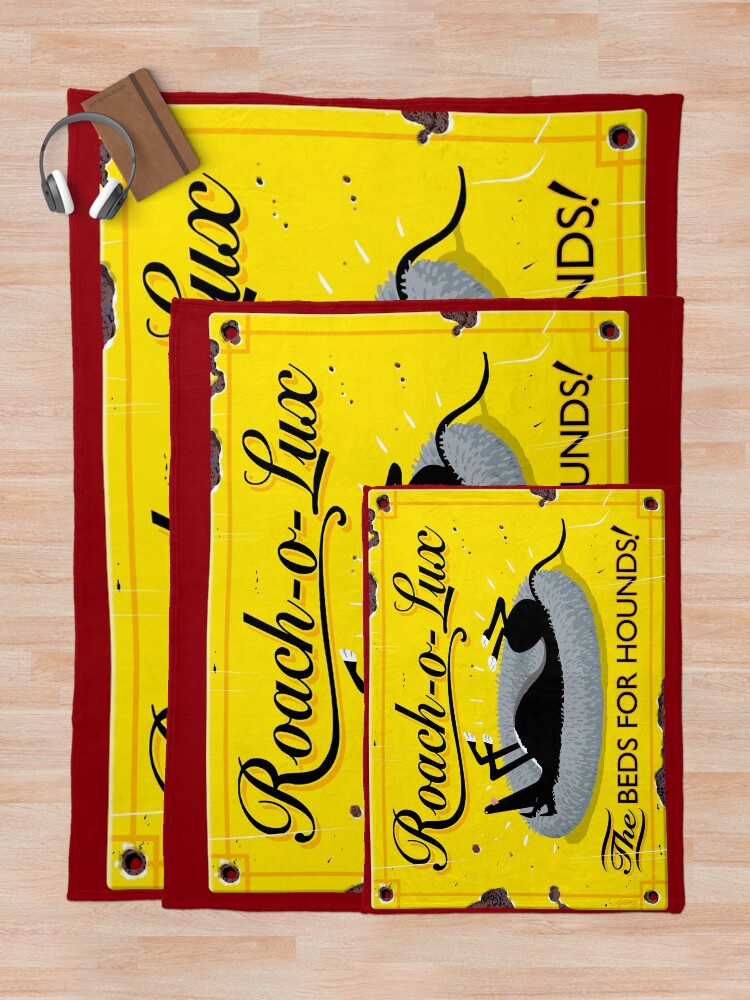 Alternate view of Roach-o-Lux Throw Blanket