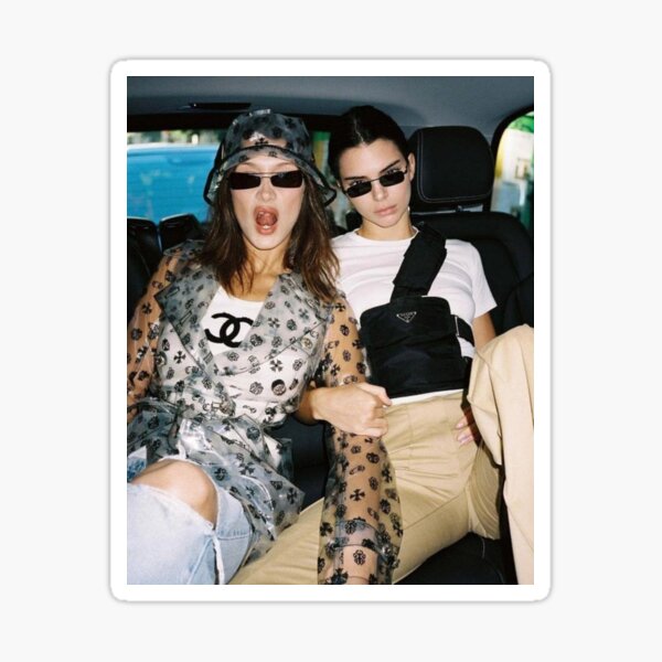 Bella Hadid et Kendall Jenner : best friend Sticker