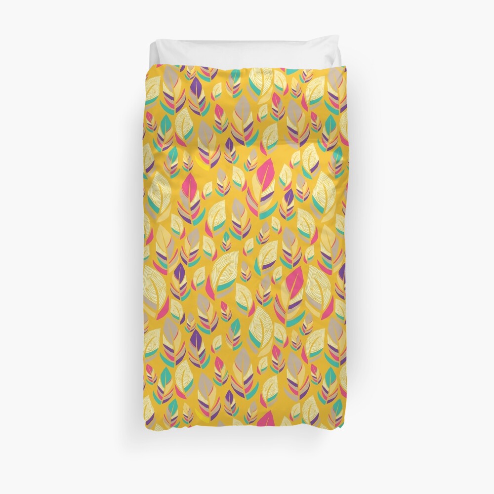 Dancing Feathers Duvet Cover