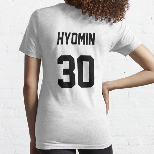 T-ara Hyomin Jersey Essential T-Shirt