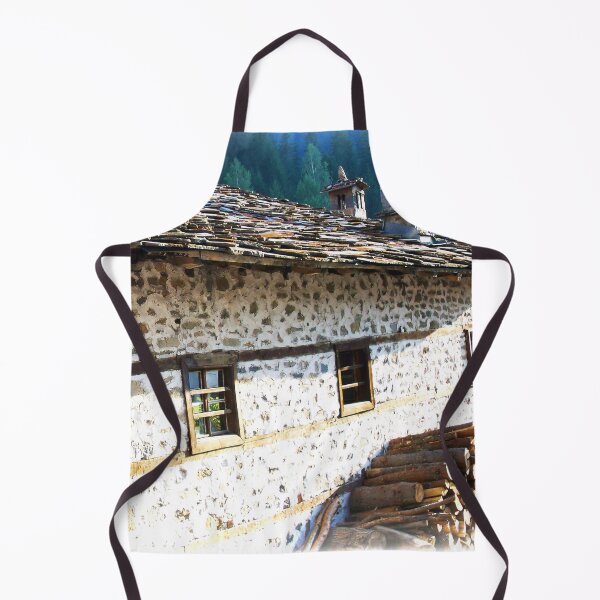 Artikelvorschau, Bulgarisches Vintage-Haus mit gehacktem Holzdekor entworfen und verkauft von LuckyKermit.