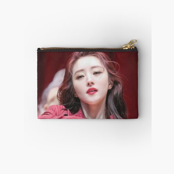 Item preview, SuA en rojo designed and sold by kpopdays.